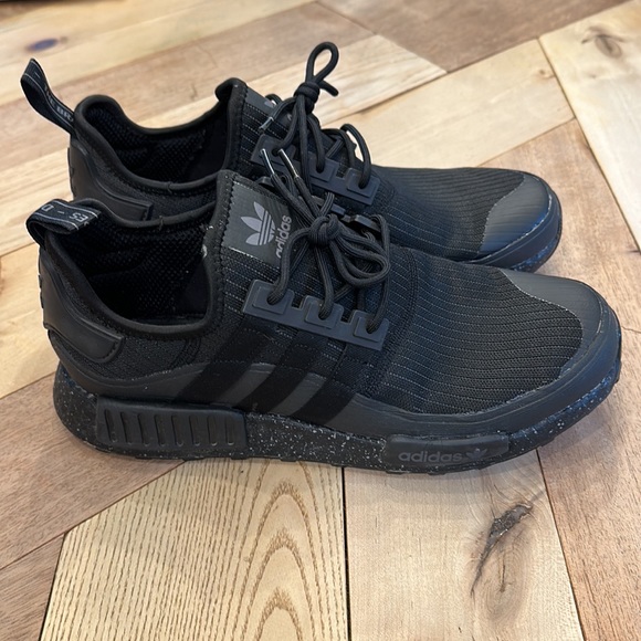 Adidas NMD_R1 TR SHOES - Picture 4 of 7